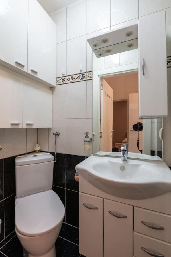 Apartment Sunny Renovated Close To Downtown Wien